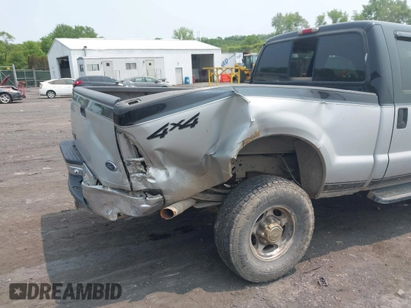 2002 Ford F-250 XL z VIN 1FTNW21L72EA49792, wystawiony jako IAAI lot #42399434 z przebiegiem 248 666 mil mil oraz . Historia ofert i sprzedaży dostępna na DreamBid. Obrazek 12.