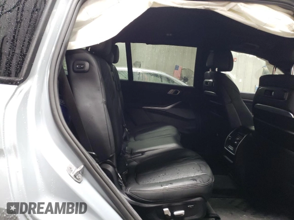 2024 BMW X7 xDrive40i with VIN 5UX23EM04R9V15436, listed as a Copart auction lot 46265095 with 5,504 mi miles and Salvage Title. Bid and sale history available at carsss.com. Image 10.