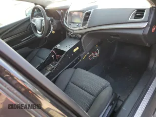 2015 Chevrolet Caprice z VIN 6G3NS5R3XFL129769, wystawiony jako Copart lot #81713854 z przebiegiem 57 639 mil mil oraz Tytuł czysty. Historia ofert i sprzedaży dostępna na DreamBid. Obrazek 8.