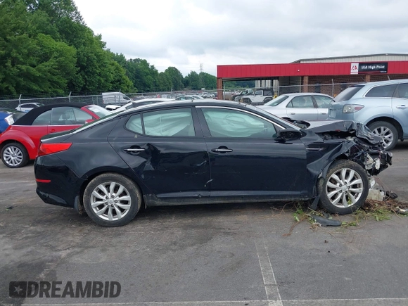 2015 Kia Optima EX с VIN 5XXGN4A7XFG417202, выставлен на аукционе IAAI как лот 42384510 с пробегом 175 888 миль миль и . История ставок и продаж доступна на DreamBid. Изображение 13.