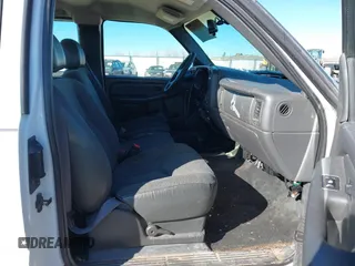 2003 Chevrolet Silverado 1500 LS with VIN 2GCEK19V631383603, listed as a IAAI auction lot 41244195 with 189,135 mi miles and . Bid and sale history available at DreamBid. Image 5.