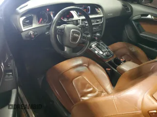 2012 Audi A5 Premium Plus z VIN WAULFAFR6CA033295, wystawiony jako Copart lot #59614995 z przebiegiem 127 528 mil mil oraz Nie do naprawy • Non repairable. Historia ofert i sprzedaży dostępna na DreamBid. Obrazek 8.