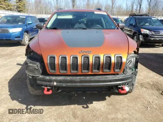 2015 Jeep Cherokee Trailhawk with VIN 1C4PJMBS0FW604168, listed as a Copart auction lot 51470625 with 186,211 mi miles and Salvage Title. Bid and sale history available at carsss.com. Image 5.