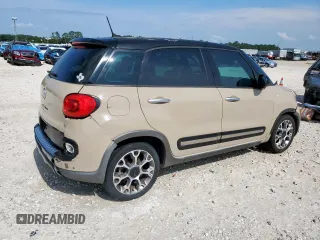 2014 FIAT 500L Trekking with VIN ZFBCFADH5EZ021708, listed as a Copart auction lot 60093615 with 160,414 mi miles and Salvage title. Bid and sale history available at DreamBid. Image 3.