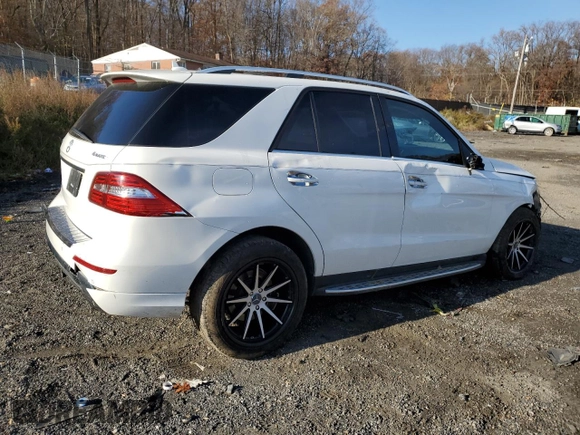 2015 Mercedes-Benz M 400 with VIN 4JGDA5GB6FA578668, listed as a Copart auction lot 81893144 with 113,566 mi miles and Salvage Title. Bid and sale history available at DreamBid. Image 3.