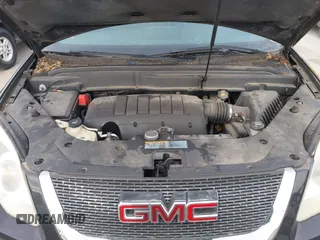 2012 GMC Acadia SLT1 with VIN 1GKKVRED4CJ193024, listed as a IAAI auction lot 41643244 with 185,726 mi miles. Bid and sale history available at carsss.com. Image 10.