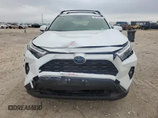 2024 Toyota RAV4 Hybrid XLE Premium with VIN JTMB6RFV6RJ054408, listed as a Copart auction lot 52120745 with 2,961 mi miles and Salvage Title. Bid and sale history available at DreamBid. Image 5.