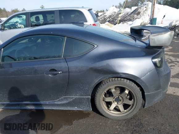 2014 Subaru BRZ Limited with VIN JF1ZCAC19E9600775, listed as a IAAI auction lot 41645509 with 1 mi miles. Bid and sale history available at carsss.com. Image 6.