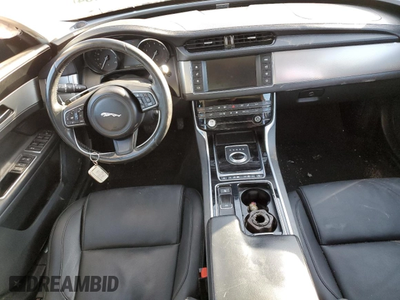 2017 Jaguar XF 35t Premium with VIN SAJBJ4BV1HCY30830, listed as a Copart auction lot 83018134 with 86,534 mi miles and Salvage Title. Bid and sale history available at carsss.com. Image 8.