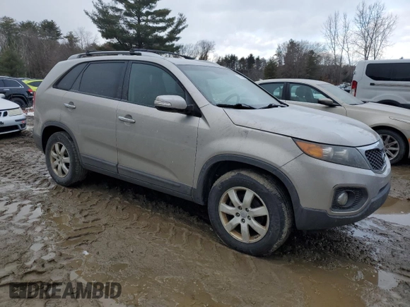 2013 Kia Sorento LX with VIN 5XYKT3A60DG405506, listed as a Copart auction lot 42746705 with 0 mi miles and Salvage Title. Bid and sale history available at carsss.com. Image 4.