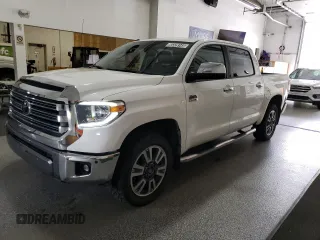 2018 Toyota Tundra SR5 with VIN 5TFAY5F19JX753397, listed as a Copart auction lot 60339145 with 98,503 mi miles and Clean title. Bid and sale history available at DreamBid. Image 1.