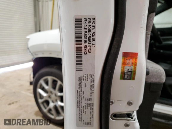 2024 Jeep Compass Latitude Lux с VIN 3C4NJDFN0RT127036, выставлен на аукционе Copart как лот 50198325 с пробегом 2 361 миль миль и Списание • Salvage title. История ставок и продаж доступна на DreamBid. Изображение 13.