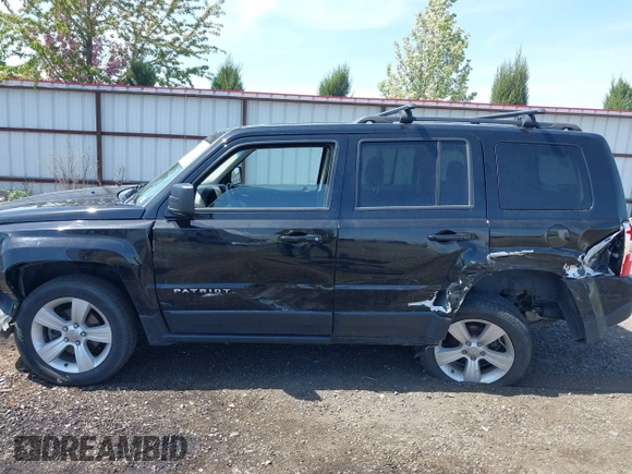 2016 Jeep Patriot High Altitude with VIN 1C4NJRFB5GD718548, listed as a IAAI auction lot 42162649 with 122,235 mi miles and . Bid and sale history available at carsss.com. Image 14.
