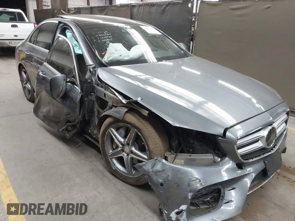 2017 Mercedes-Benz E-Class E 300 Luxury with VIN WDDZF4JB1HA085505, listed as a IAAI auction lot 41691166 with 1 mi miles. Bid and sale history available at carsss.com. Image 1.