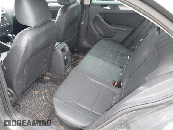 2013 Volkswagen Jetta TDI w/Premium with VIN 3VWLL7AJ4DM351806, listed as a IAAI auction lot 42654515 with 146,910 mi miles and . Bid and sale history available at DreamBid. Image 8.