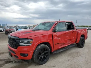 2021 Ram 1500 Laramie z VIN 1C6SRFJT5MN559666, wystawiony jako Copart lot #53946785 z przebiegiem 42 177 mil mil oraz Szkoda całkowita • Salvage title. Historia ofert i sprzedaży dostępna na DreamBid. Obrazek 1.