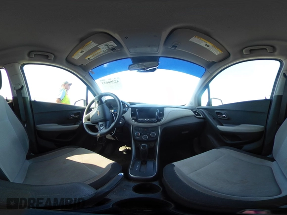 2020 Chevrolet Trax LS with VIN 3GNCJKSB5LL230068, listed as a IAAI auction lot 42390653 with 101,325 mi miles and . Bid and sale history available at DreamBid. Image 18.