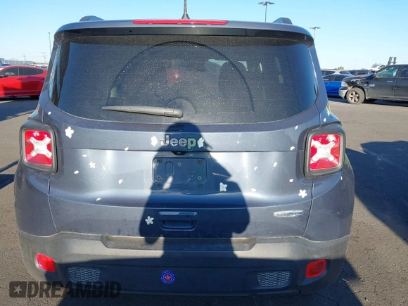 2020 Jeep Renegade Latitude with VIN ZACNJABB4LPL04774, listed as a IAAI auction lot 41997386 with 59,985 mi miles. Bid and sale history available at carsss.com. Image 16.