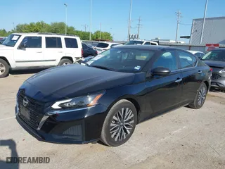 2024 Nissan Altima 2.5 SV with VIN 1N4BL4DV0RN336119, listed as a IAAI auction lot 42008213 with 27,149 mi miles. Bid and sale history available at carsss.com. Image 17.