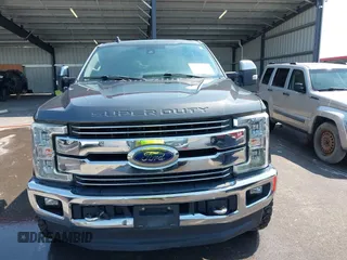 2019 Ford F-250 XL with VIN 1FT7W2BT9KED11352, listed as a IAAI auction lot 42442144 with 123,664 mi miles and . Bid and sale history available at DreamBid. Image 13.