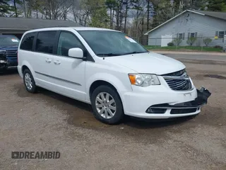2014 Chrysler Town & Country Touring with VIN 2C4RC1BG9ER403051, listed as a IAAI auction lot 42043377 with 140,507 mi miles and . Bid and sale history available at DreamBid. Image 1.