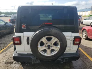 2022 Jeep Wrangler Unlimited Willys with VIN 1C4HJXDN5NW132965, listed as a Copart auction lot 62539184 with 44,325 mi miles and Salvage Title. Bid and sale history available at DreamBid. Image 6.