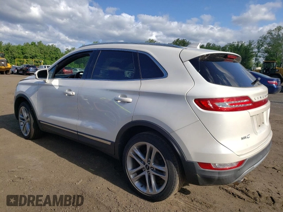 2018 Lincoln MKC Reserve z VIN 5LMCJ3D94JUL13544, wystawiony jako Copart lot #61193235 z przebiegiem 28 353 mil mil oraz Szkoda całkowita • Salvage title. Historia ofert i sprzedaży dostępna na DreamBid. Obrazek 2.