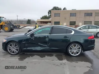 2010 Jaguar XF Supercharged with VIN SAJWA0HE8AMR78233, listed as a IAAI auction lot 41658411 with 69,158 mi miles. Bid and sale history available at carsss.com. Image 14.