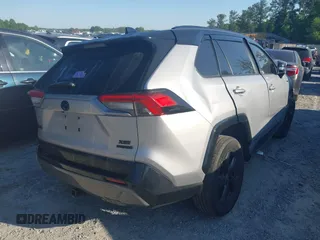 2021 Toyota RAV4 Hybrid XSE с VIN 4T3E6RFV3MU055183, выставлен на аукционе IAAI как лот 42175980 с пробегом Не указан миль и . История ставок и продаж доступна на DreamBid. Изображение 4.