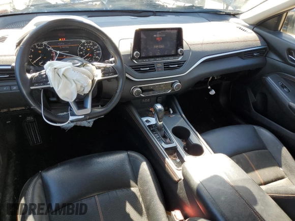 2020 Nissan Altima 2.5 SR with VIN 1N4BL4CV4LC141659, listed as a Copart auction lot 45570135 with 57,965 mi miles and Salvage Title. Bid and sale history available at carsss.com. Image 8.