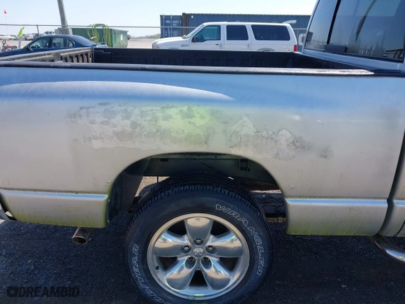 2002 Dodge Ram 1500 with VIN 1D7HU18Z12J198350, listed as a IAAI auction lot 42008973 with 249,801 mi miles. Bid and sale history available at carsss.com. Image 12.