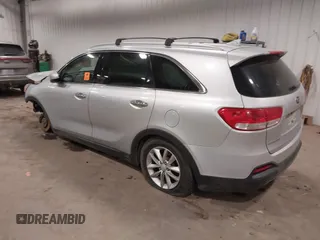 2016 Kia Sorento LX with VIN 5XYPGDA34GG024347, listed as a IAAI auction lot 41140143 with 248,793 mi miles and . Bid and sale history available at DreamBid. Image 3.