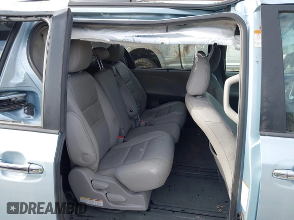 2017 Toyota Sienna XLE Auto Access Seat with VIN 5TDYZ3DC9HS815837, listed as a IAAI auction lot 41625844 with 102,956 mi miles and . Bid and sale history available at DreamBid. Image 8.