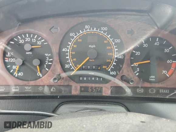1994 Mercedes-Benz SL 5.0L with VIN WDBFA67E2RF092684, listed as a Copart auction lot 53232845 with 81,932 mi miles and Clean title. Bid and sale history available at DreamBid. Image 9.