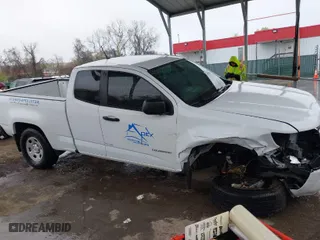 2018 Chevrolet Colorado 2WD Work Truck with VIN 1GCHSBEA4J1152322, listed as a IAAI auction lot 41984325 with 41,288 mi miles. Bid and sale history available at carsss.com. Image 13.