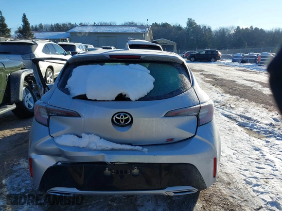 2019 Toyota Corolla Hatchback SE with VIN JTNK4RBE3K3029225, listed as a IAAI auction lot 41633479 with 90,172 mi miles. Bid and sale history available at carsss.com. Image 16.