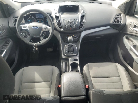 2013 Ford Escape SE z VIN 1FMCU0GXXDUA47275, wystawiony jako Copart lot #52241145 z przebiegiem 157 724 mil mil oraz Nie do naprawy • Non repairable. Historia ofert i sprzedaży dostępna na DreamBid. Obrazek 8.