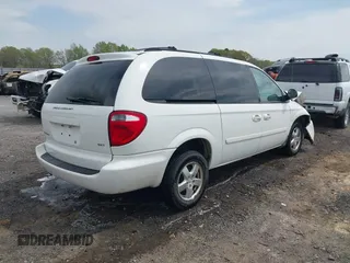 2006 Dodge Grand Caravan SXT z VIN 2D4GP44L56R883696, wystawiony jako IAAI lot #41899580 z przebiegiem 127 874 mil mil oraz . Historia ofert i sprzedaży dostępna na DreamBid. Obrazek 4.