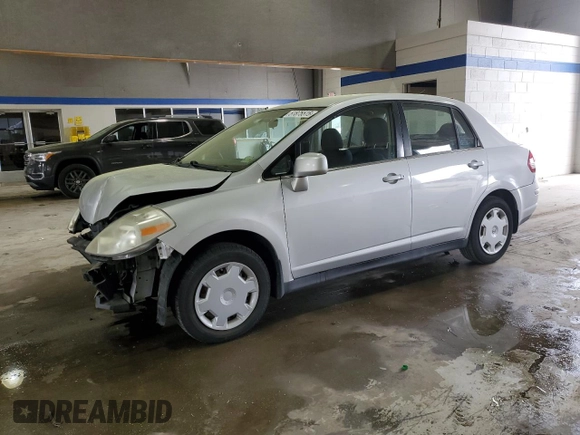 2008 Nissan Versa 1.8 S with VIN 3N1BC11E08L401145, listed as a Copart auction lot 51875515 with 152,197 mi miles and Salvage Title. Bid and sale history available at carsss.com. Image 1.