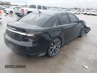 2012 Chrysler 200 S with VIN 1C3CCBHG6CN233751, listed as a IAAI auction lot 41470241 with 173,383 mi miles. Bid and sale history available at carsss.com. Image 4.