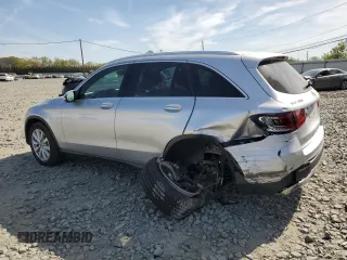2020 Mercedes-Benz GLC 300 z VIN WDC0G8EB1LF674917, wystawiony jako Copart lot #53933235 z przebiegiem 43 611 mil mil oraz Szkoda całkowita • Salvage title. Historia ofert i sprzedaży dostępna na DreamBid. Obrazek 2.