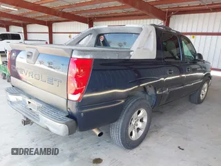2006 Chevrolet Avalanche Z66 with VIN 3GNEC12Z76G233075, listed as a IAAI auction lot 42507082 with 218,395 mi miles and . Bid and sale history available at DreamBid. Image 4.