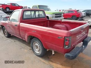 1993 Toyota 2WD Pickups with VIN 4TARN81A0PZ083185, listed as a IAAI auction lot 41876634 with 175,398 mi miles. Bid and sale history available at carsss.com. Image 3.