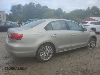 2013 Volkswagen Jetta TDI w/Premium с VIN 3VWLL7AJ6DM228797, выставлен на аукционе Copart как лот 58207945 с пробегом 147 645 миль миль и Чистый • Clean title. История ставок и продаж доступна на DreamBid. Изображение 3.