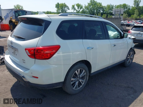 2019 Nissan Pathfinder S z VIN 5N1DR2MM7KC646276, wystawiony jako IAAI lot #42394605 z przebiegiem 75 708 mil mil oraz . Historia ofert i sprzedaży dostępna na DreamBid. Obrazek 4.