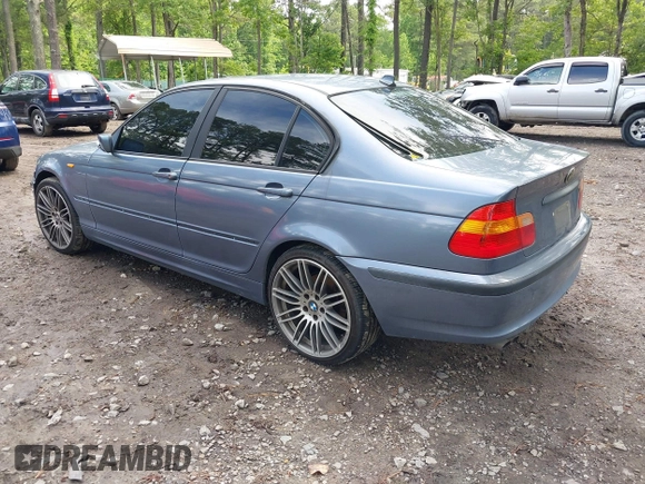 2004 BMW 3 Series 325i z VIN WBAET37424NJ47238, wystawiony jako IAAI lot #42321304 z przebiegiem 158 663 mil mil oraz . Historia ofert i sprzedaży dostępna na DreamBid. Obrazek 3.