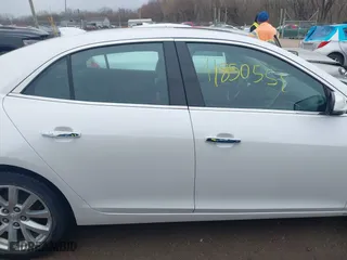 2015 Chevrolet Malibu LTZ with VIN 1G11F5SL0FF223841, listed as a IAAI auction lot 41850558 with 155,588 mi miles. Bid and sale history available at carsss.com. Image 13.