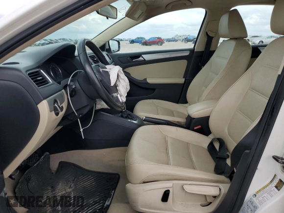 2013 Volkswagen Jetta Sedan SE with VIN 3VWDP7AJ1DM357460, listed as a Copart auction lot 80016944 with 204,789 mi miles and Salvage Title. Bid and sale history available at carsss.com. Image 7.