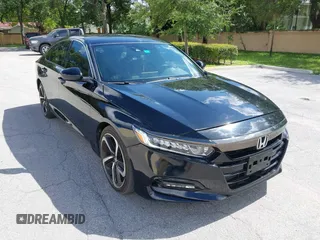 2020 Honda Accord Sport z VIN 1HGCV1F37LA052862, wystawiony jako IAAI lot #42798065 z przebiegiem 31 938 mil mil oraz . Historia ofert i sprzedaży dostępna na DreamBid. Obrazek 1.