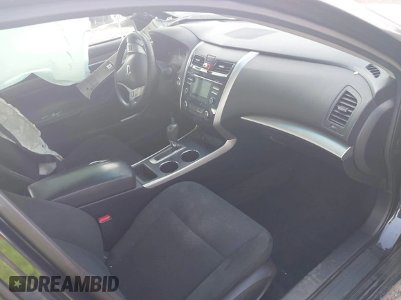 2015 Nissan Altima SV with VIN 1N4AL3AP9FC577079, listed as a IAAI auction lot 41922522 with 211,601 mi miles and . Bid and sale history available at DreamBid. Image 5.
